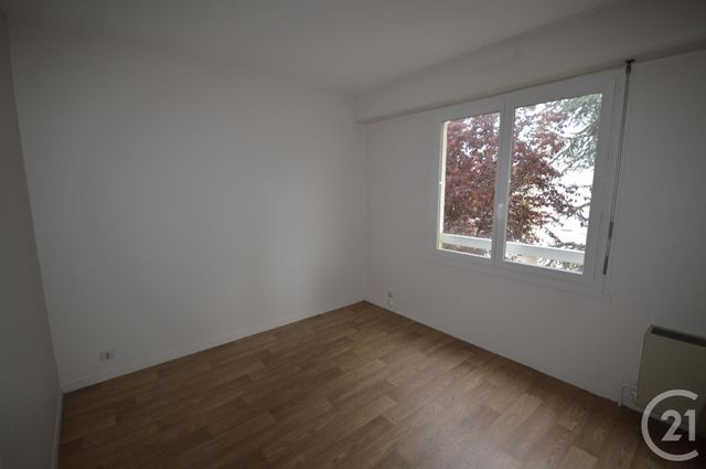 Appartement F2 à louer - 2 pièces - 46.8 m2 - ST JEAN DE BRAYE - 45 - CENTRE - Century 21 Premium