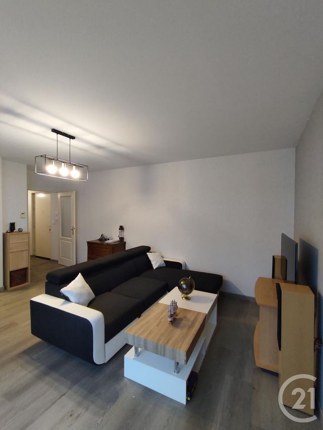 Appartement F3 à louer - 3 pièces - 64.5 m2 - ST JEAN DE BRAYE - 45 - CENTRE - Century 21 Premium