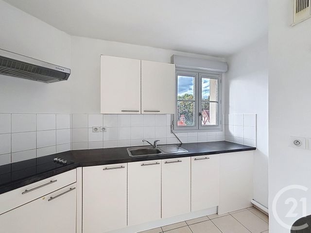 Appartement F2 à louer - 2 pièces - 46.89 m2 - ST JEAN DE BRAYE - 45 - CENTRE - Century 21 Premium