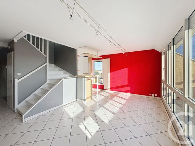 Appartement F3 duplex à louer - 3 pièces - 75.0 m2 - ST JEAN DE BRAYE - 45 - CENTRE - Century 21 Premium