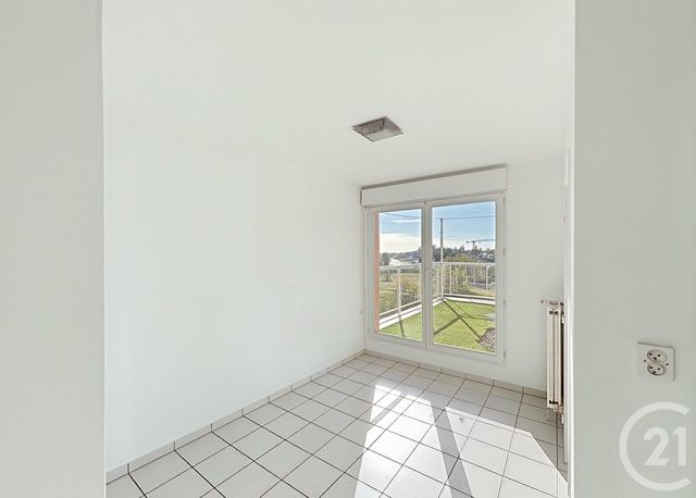Appartement F4 à louer - 4 pièces - 89.76 m2 - ST JEAN DE BRAYE - 45 - CENTRE - Century 21 Premium