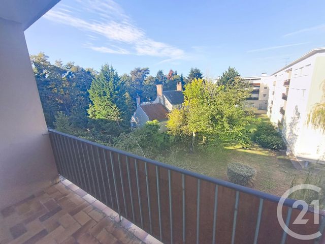 Appartement F2 à vendre ST JEAN DE BRAYE