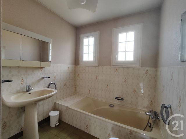 maison à vendre - 5 pièces - 118.13 m2 - COMBLEUX - 45 - CENTRE - Century 21 Premium