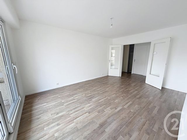 Appartement F3 à louer - 3 pièces - 63.73 m2 - ST JEAN DE BRAYE - 45 - CENTRE - Century 21 Premium