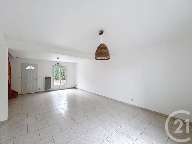 maison à louer - 4 pièces - 95.82 m2 - ST JEAN DE BRAYE - 45 - CENTRE - Century 21 Premium